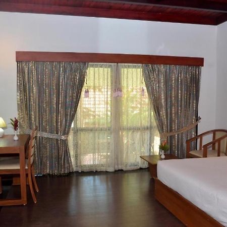 Vascodagama Beach Resort Kappad Extérieur photo