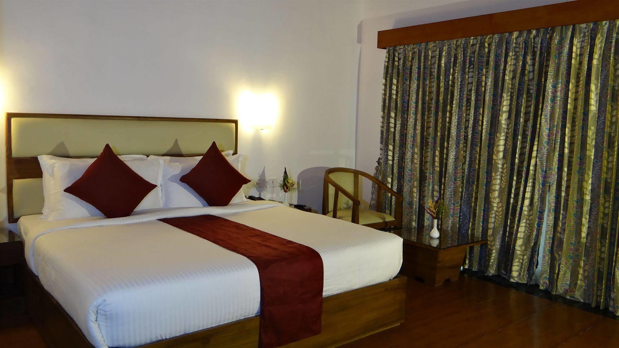 Vascodagama Beach Resort Kappad Extérieur photo