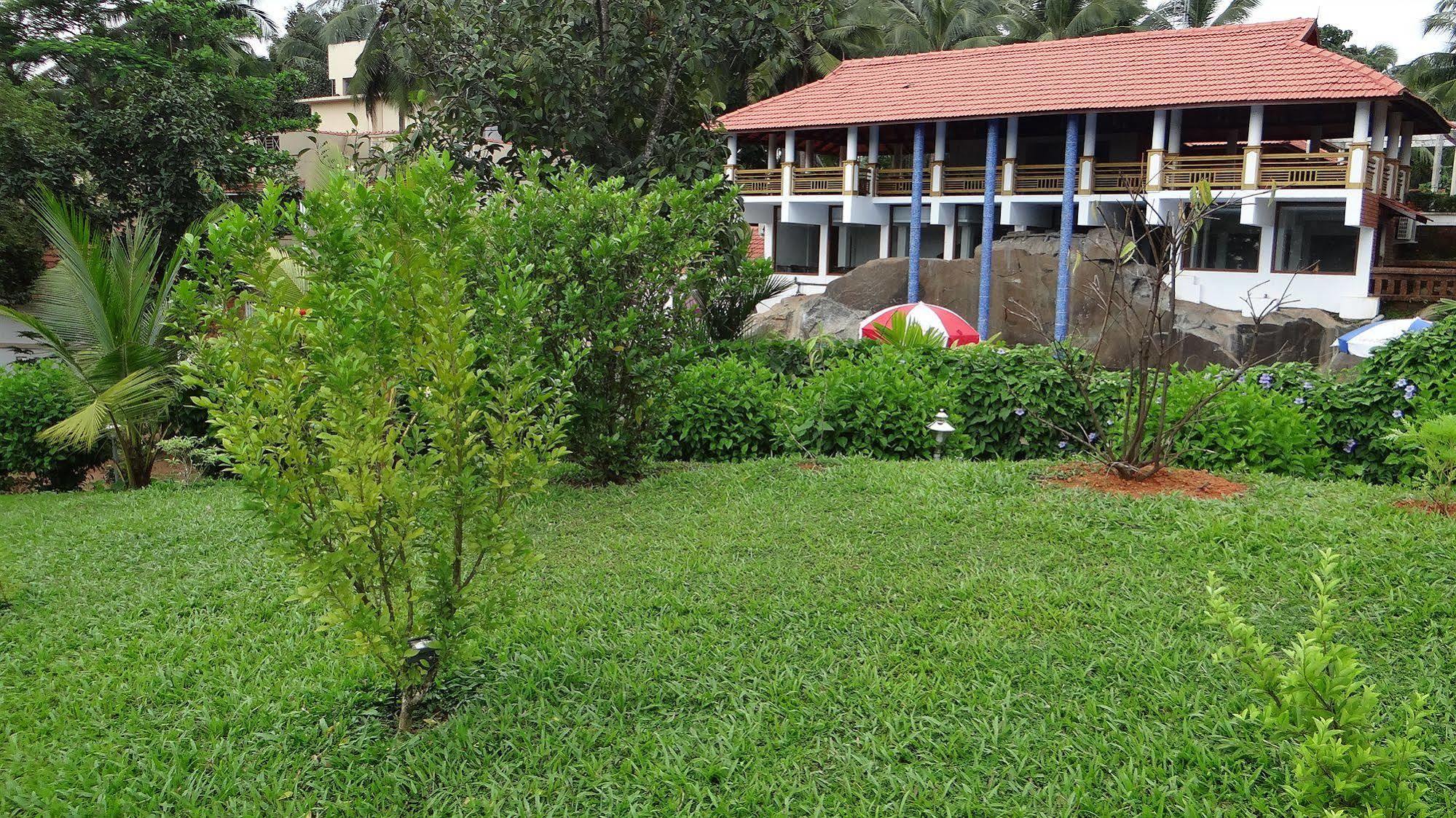Vascodagama Beach Resort Kappad Extérieur photo